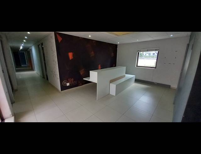 342M² OFFICE TO LET IN RIVONIA